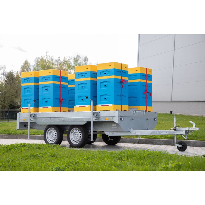 Przyczepa do transportu uli z burtami z wagą pasieczną platformową