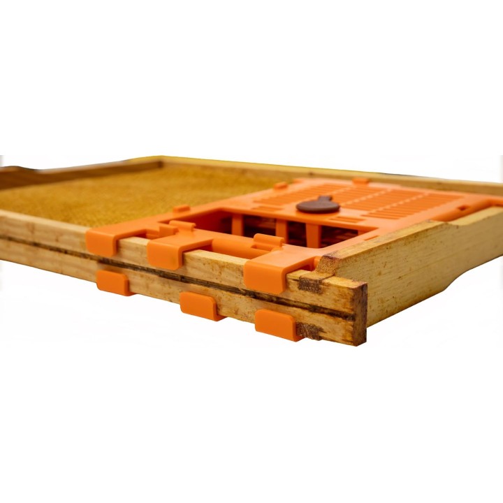 IzoVar Izolator matki pszczelej - uniwersalny - 30081