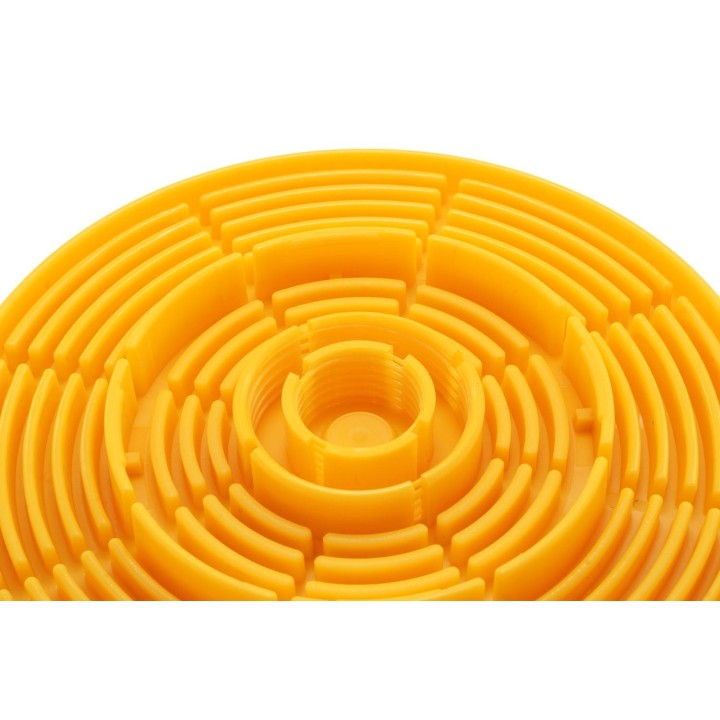 Poidło dla pszczół nakręcane na butelkę