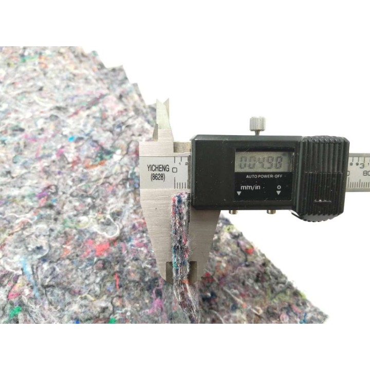 Mata filcowa 600 g/m2 40x40 cm grubość 0,5-0,7 cm - wzór MF3