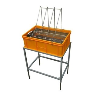 Stół do odsklepiania z wanienką plastikową  i sitem nierdzewnym  – wys. 200mm - W4049N